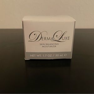 New Derma Luxe Skin Balancing Moisturizer 1.7 oz